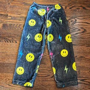 Heartbreaker Fuzzy Pants, Size 4/5 (175)